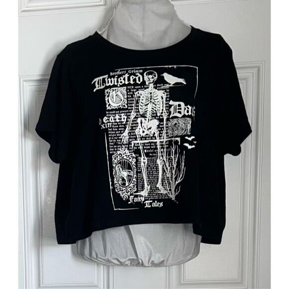 Thorn & Fable Skeleton Dark Story Girls Crop T-Shirt (Med) - Picture 2 of 7